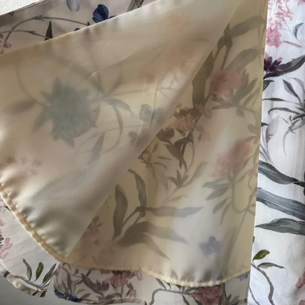 100% Silk Amour Vert Botanical Midi Skirt - Picture 8 of 10